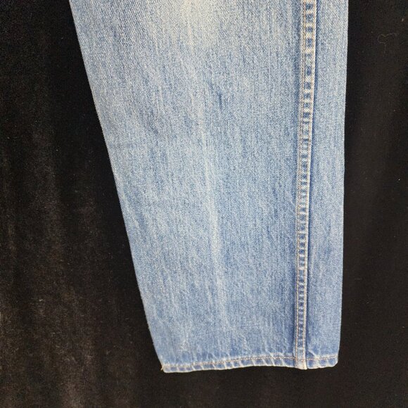 1970's-80's Calvin Klein Jeans Size 11 Mid wash Hi rise Str8 leg 29.5"x 33.5" - Picture 4 of 13